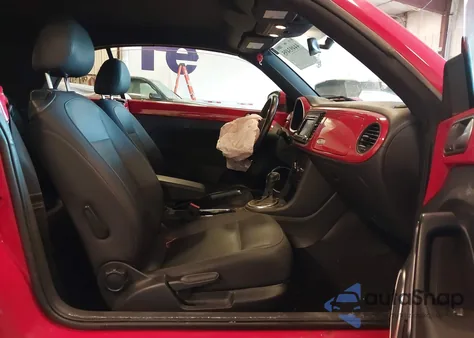 2013 Volkswagen Beetle 2.5L from USA, damaged, VIN 3VW5P7ATXDM829905